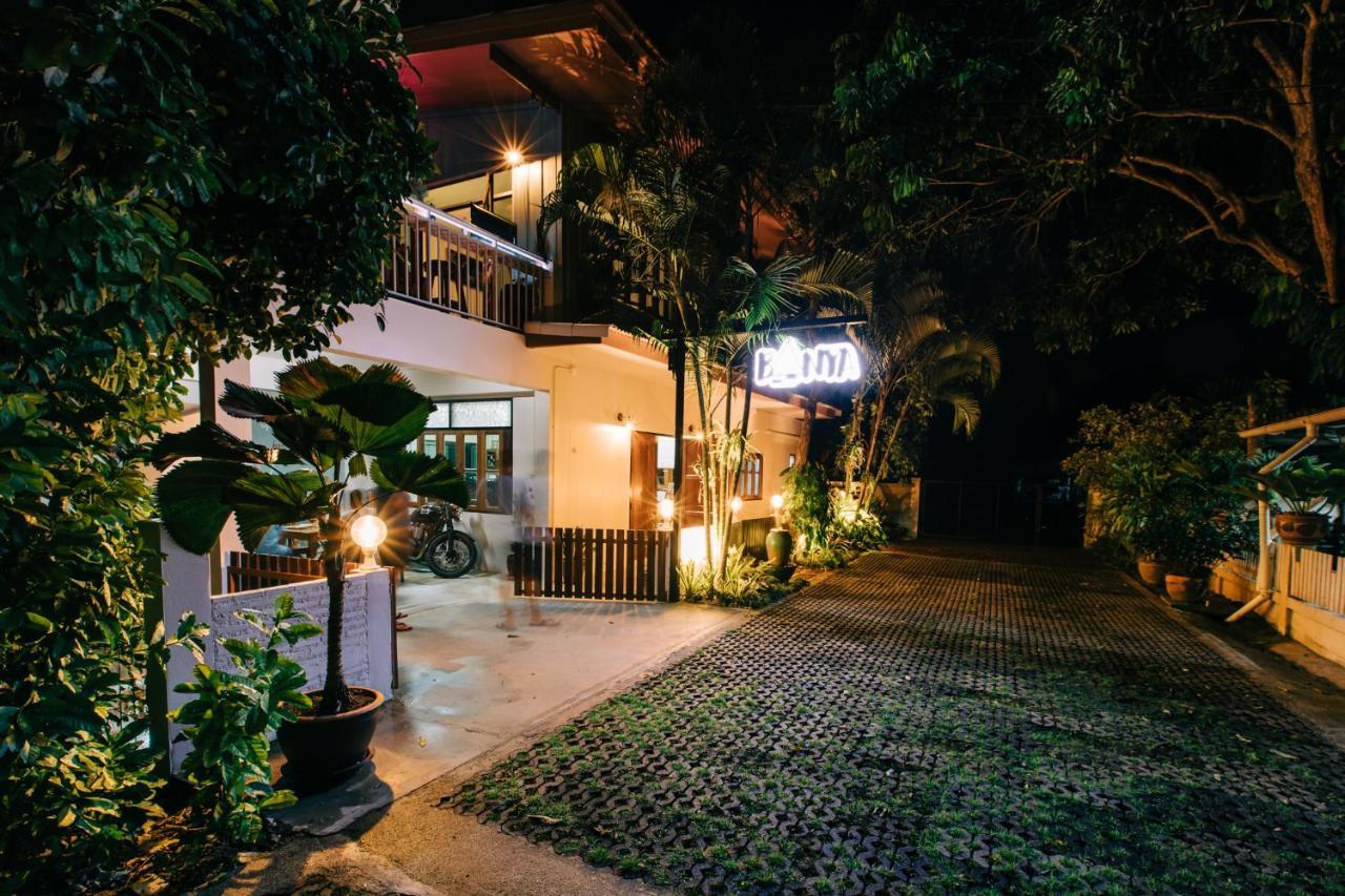 Banya Bnb: Cozy Thai Retreat in Prachuap Khiri Khan Exterior photo